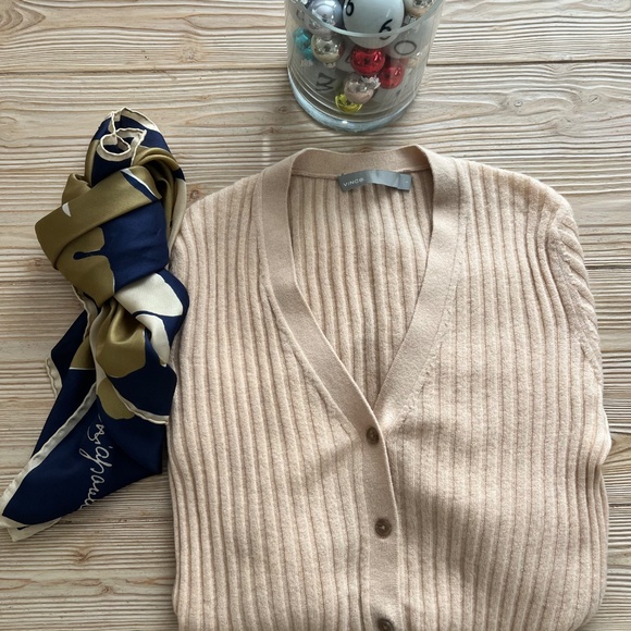 Vince 100% Cashmere Neutral Cardigan - Picture 2 of 6